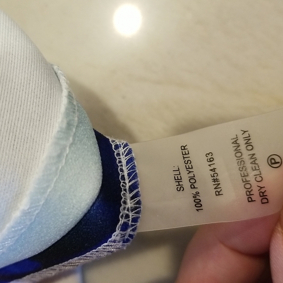 Calvin Klein bodycon floral dress size 10 - Picture 6 of 6